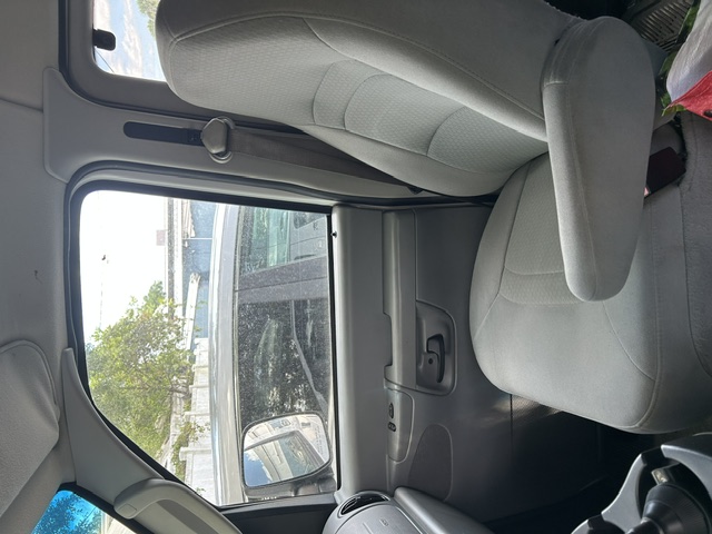 Used 2008 Ford E-350 and Econoline 350 XLT RWD image 5