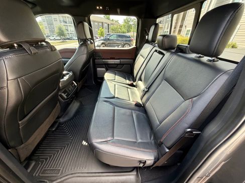 Used 2023 Ford F150 Lariat AWD/4WD image 8