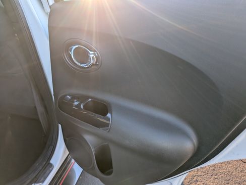 Used 2013 Nissan Juke NISMO image 12