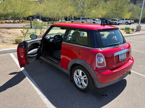 Used 2011 MINI Cooper Hardtop FWD image 8