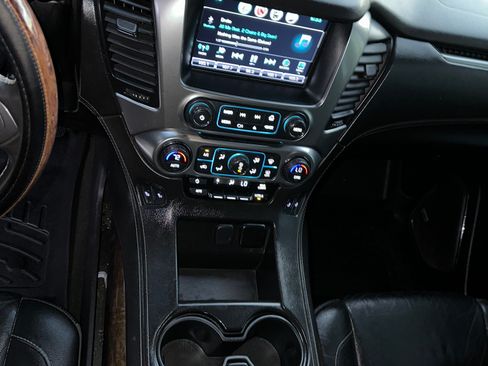 Used 2016 Chevrolet Tahoe LT image 9