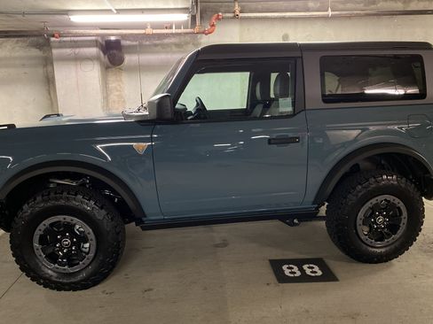 Used 2022 Ford Bronco Badlands image 7