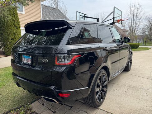 Used 2021 Land Rover Range Rover Sport HSE Silver Edition image 4