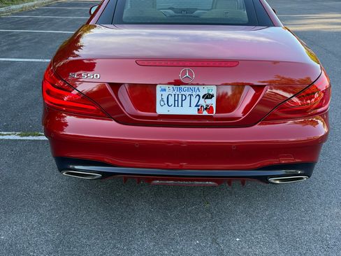 Used 2018 Mercedes-Benz SL 550 image 25