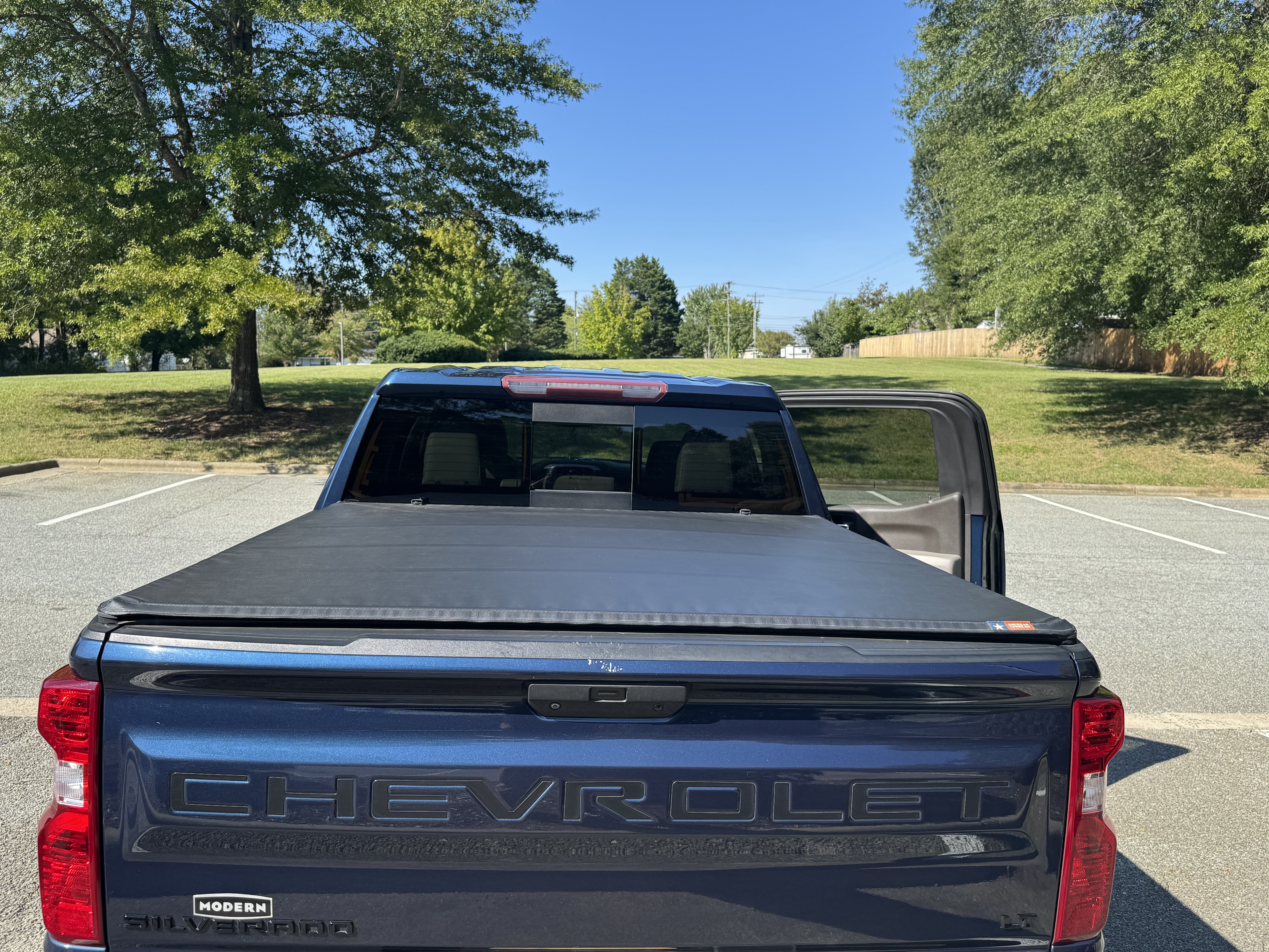 Used 2020 Chevrolet Silverado 1500 LT w/ All-Star Edition AWD/4WD image 5