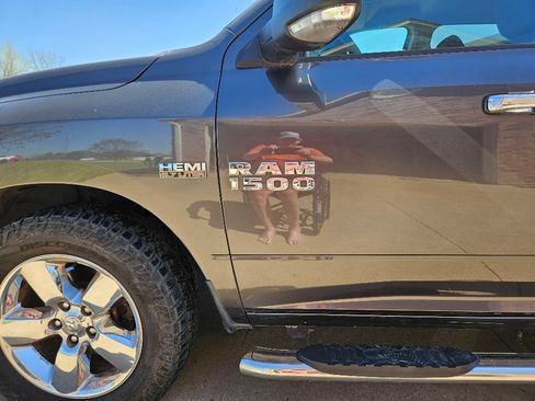 Used 2017 RAM 1500 Lone Star image 2