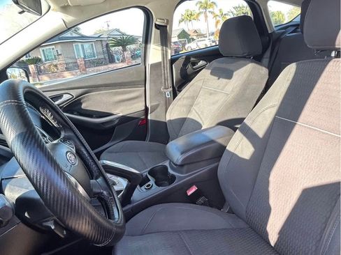 Used 2012 Ford Focus SEL image 8