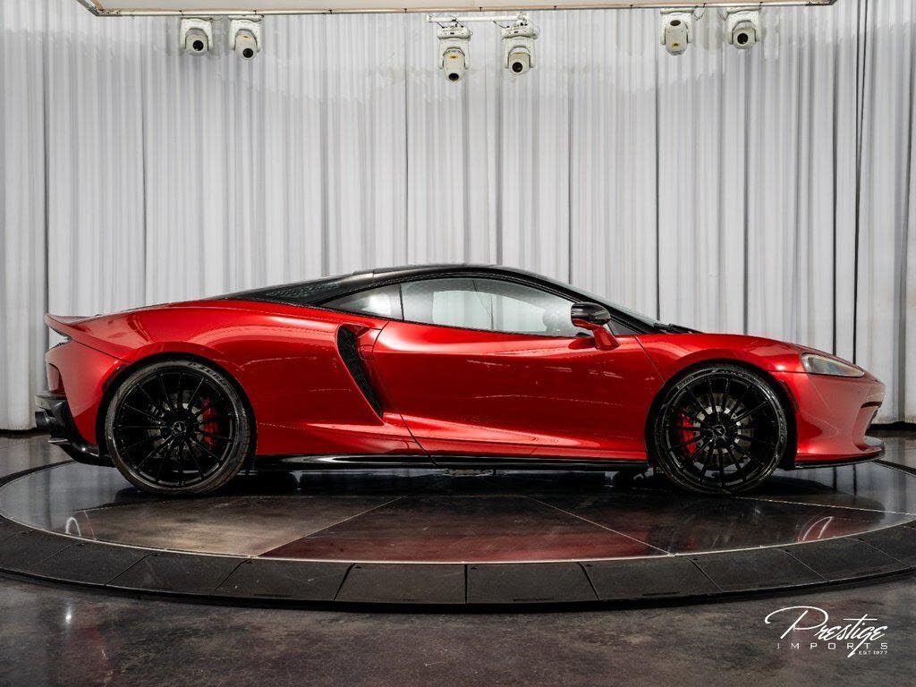 Used 2020 McLaren GT RWD image 9