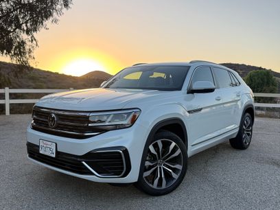 Used 2021 Volkswagen Atlas Cross Sport SEL R-Line w/ Cross Sport MDO Package