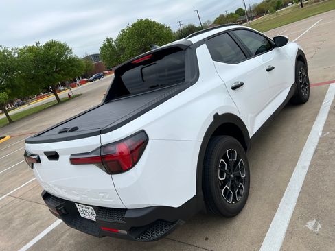 Used 2022 Hyundai Santa Cruz SEL w/ Activity Package image 4