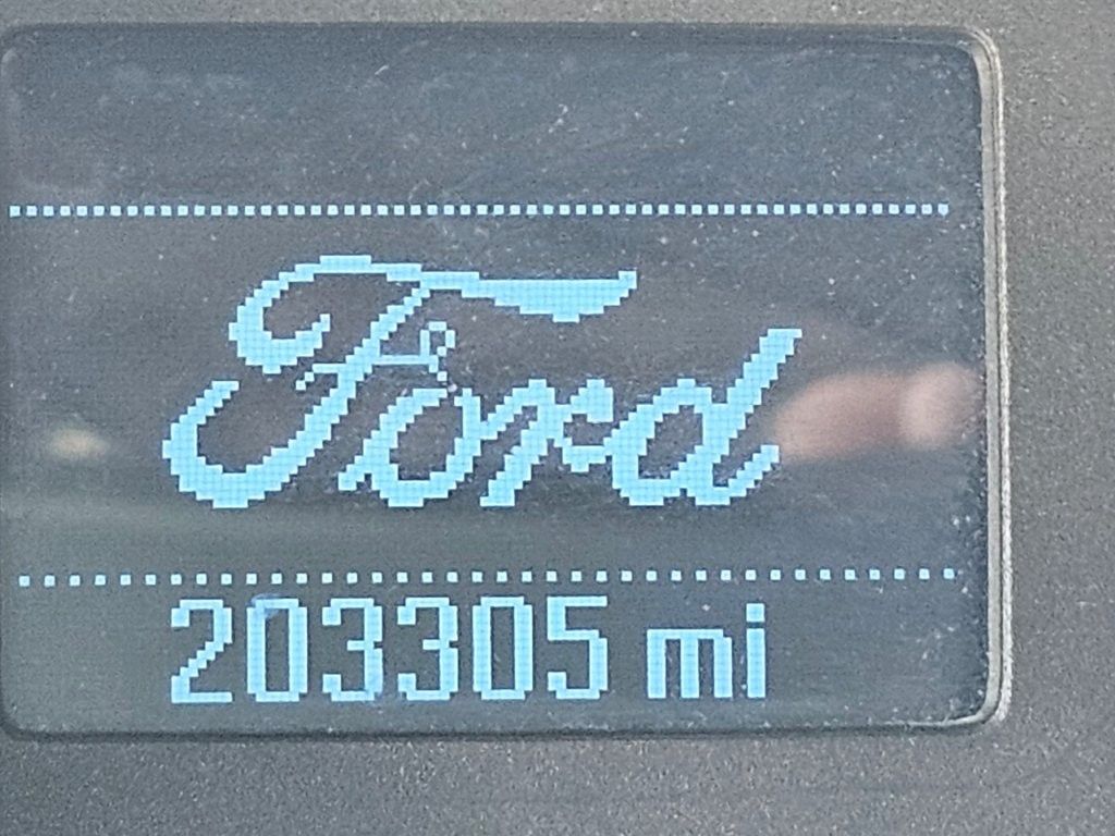 Used 2015 Ford Transit Connect XLT FWD image 8