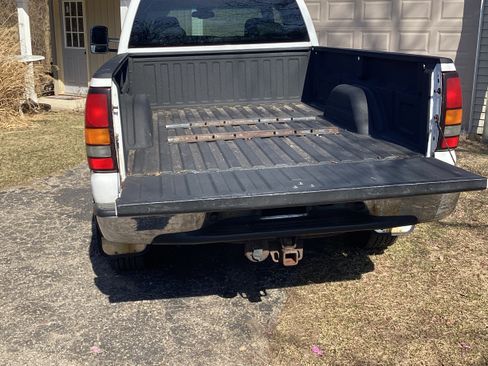 Used 2007 GMC Sierra 2500 SLT image 6