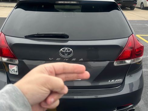 Used 2013 Toyota Venza LE w/ LE Convenience Pkg image 6