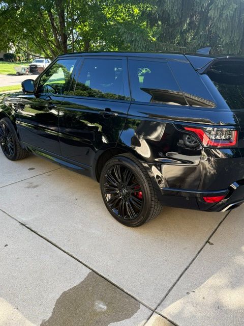 Used 2022 Land Rover Range Rover Sport HSE Dynamic AWD/4WD image 2