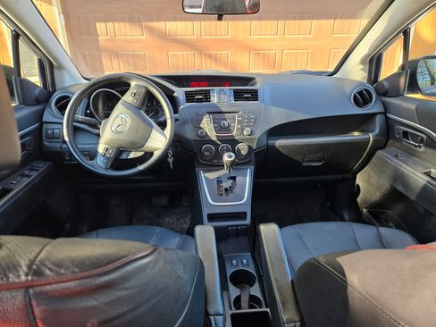 Used 2014 MAZDA MAZDA5 Grand Touring image 8
