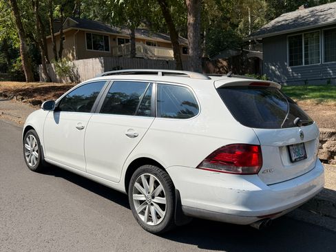 Used 2012 Volkswagen Jetta TDI image 5