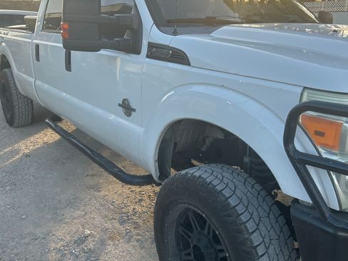 Used 2011 Ford F250 XL w/ PWR Equipment Group image 2