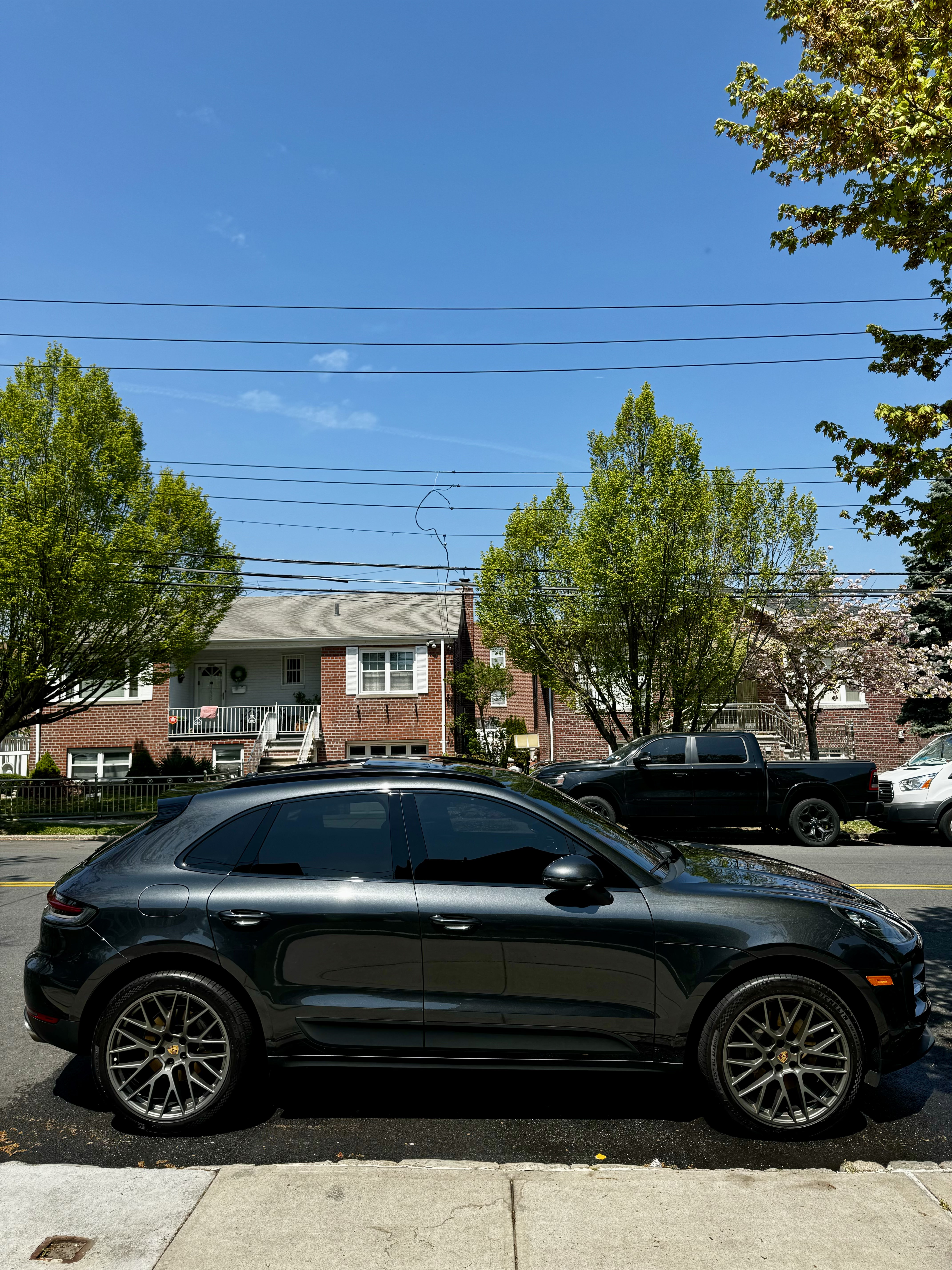 Used 2020 Porsche Macan S AWD/4WD image 4