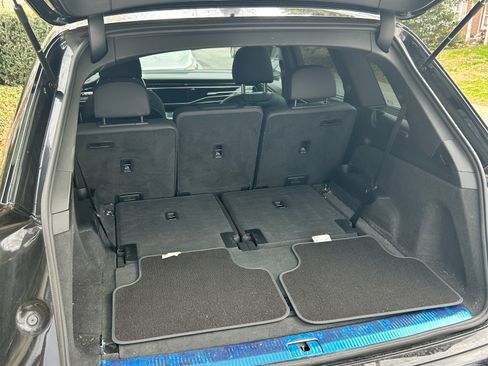 Used 2021 Audi Q7 3.0T Premium Plus image 8