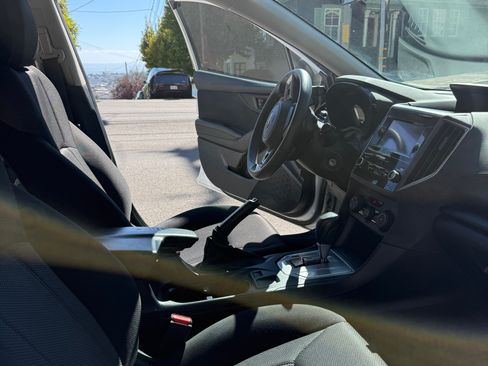 Used 2021 Subaru Impreza 2.0i AWD/4WD image 23