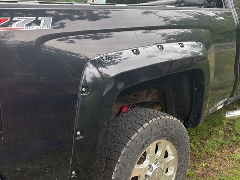 Used 2015 Chevrolet Silverado 2500 LTZ w/ Duramax Plus Package AWD/4WD image 10