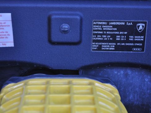 Used 2012 Lamborghini Gallardo LP 570-4 Super Trofeo Stradale image 10