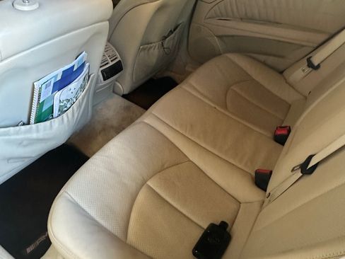 Used 2005 Mercedes-Benz E 500 Sedan image 11