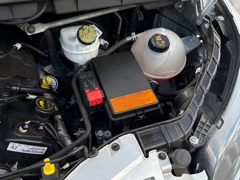 Used 2017 Ford Transit 350 XL RWD image 9