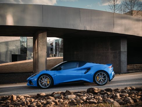 Used 2024 Lotus Emira First Edition image 2