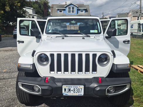 Used 2020 Jeep Wrangler Unlimited Sahara AWD/4WD image 1