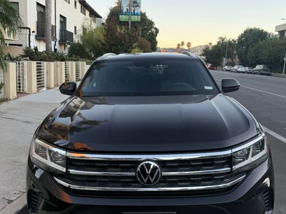 Used 2023 Volkswagen Atlas Cross Sport SE