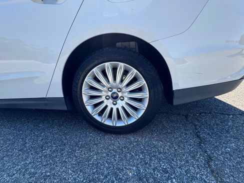 Used 2014 Ford Fusion S image 8