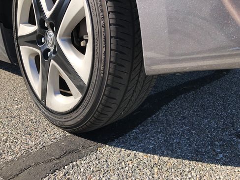 Used 2017 Toyota Prius Three Touring image 10