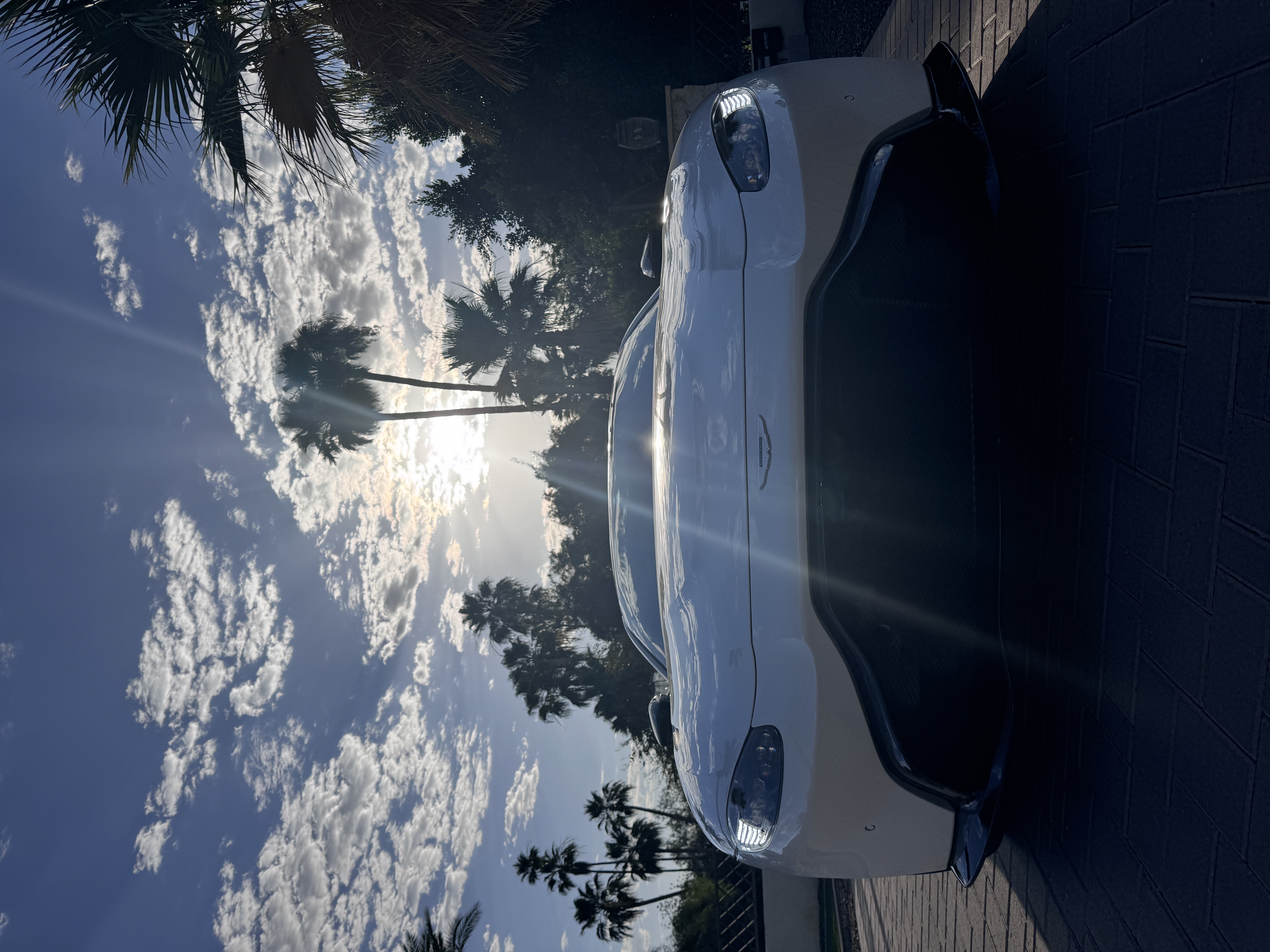 Used 2020 Aston Martin V8 Vantage Coupe RWD image 30