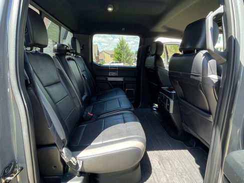 Used 2018 Ford F150 Raptor w/ Equipment Group 802A Luxury AWD/4WD image 13