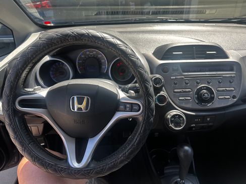 Used 2009 Honda Fit Sport image 9