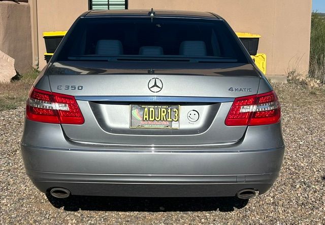 Used 2010 Mercedes-Benz E 350 4MATIC Sedan image 6