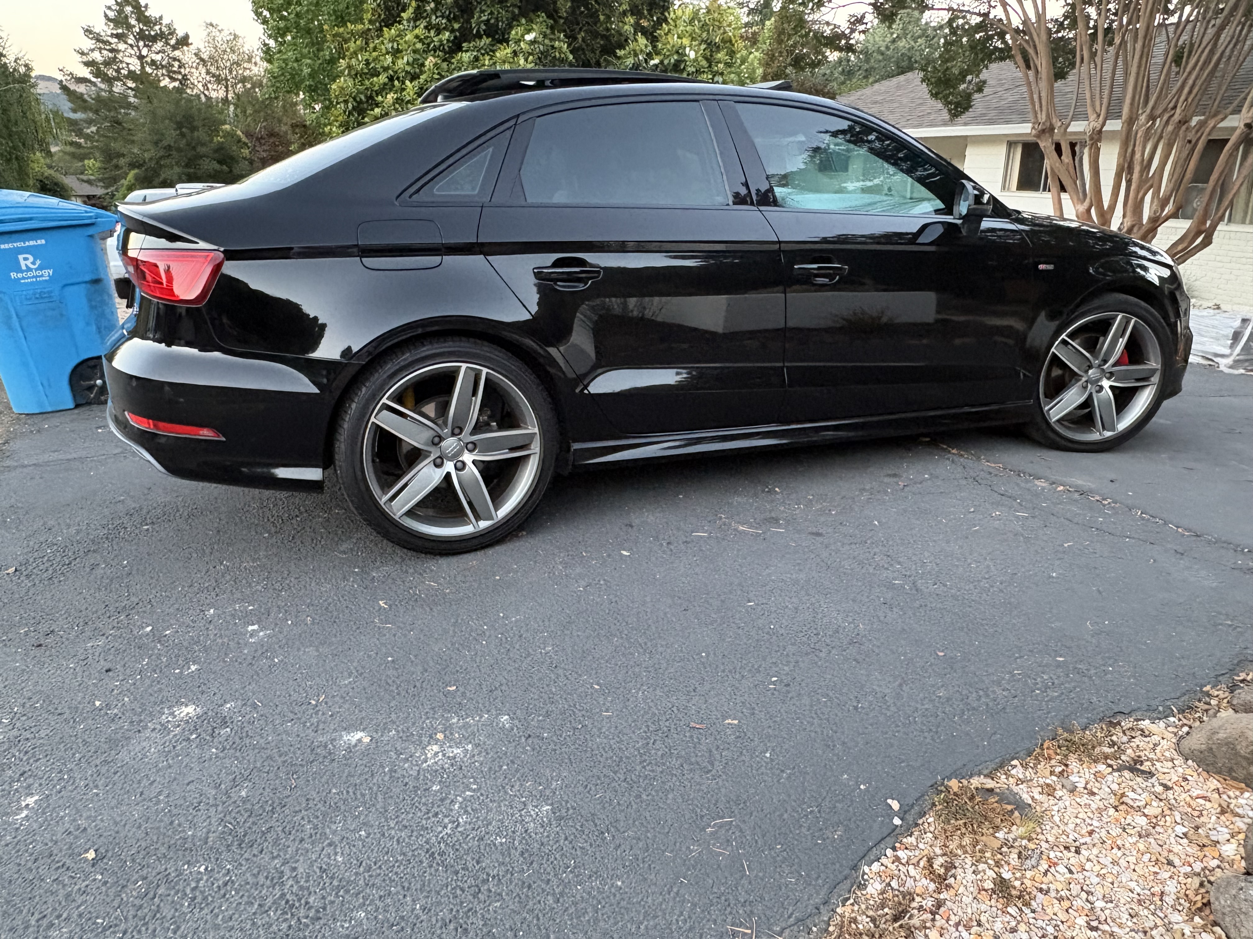 Used 2016 Audi A3 1.8T Premium FWD image 1