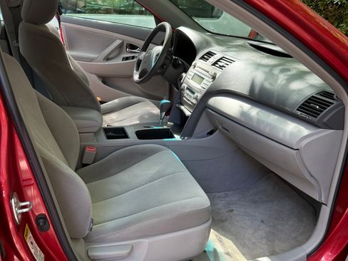 Used 2009 Toyota Camry Hybrid image 8