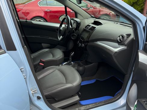 Used 2015 Chevrolet Spark LT FWD image 8