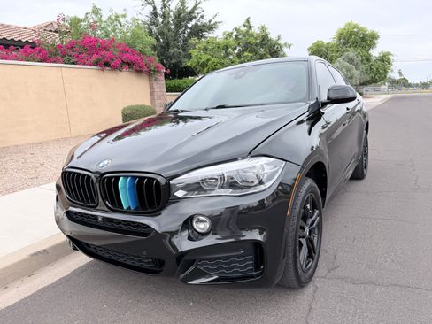 Used 2018 BMW X6 sDrive35i RWD image 1