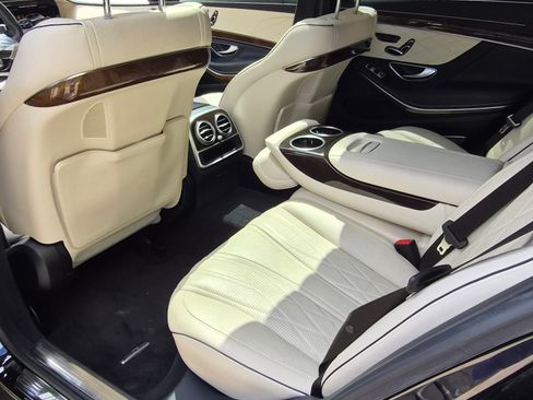 Used 2015 Mercedes-Benz S 63 AMG 4MATIC Sedan image 11
