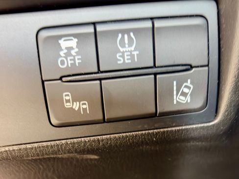 Used 2016 MAZDA MX-5 Miata Grand Touring image 26