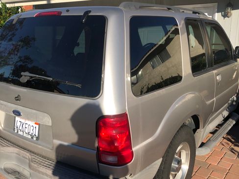 Used 2002 Ford Explorer Sport image 14