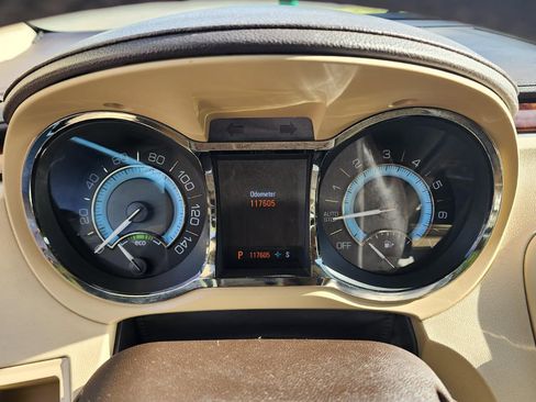 Used 2012 Buick LaCrosse Premium w/ Entertainment Package FWD image 6