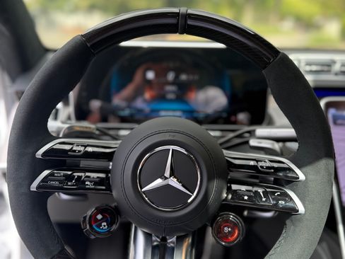 Used 2024 Mercedes-Benz S 63 AMG S image 22