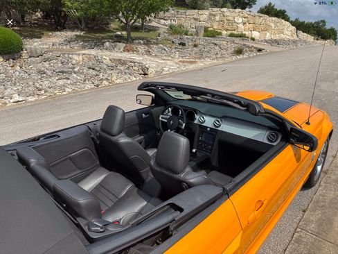 Used 2009 Ford Mustang GT Premium image 4