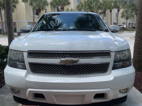 Used 2011 Chevrolet Tahoe LT image 1