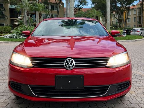 Used 2013 Volkswagen Jetta SE image 5