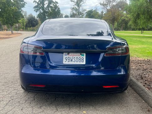 Used 2018 Tesla Model S 100D AWD/4WD image 6